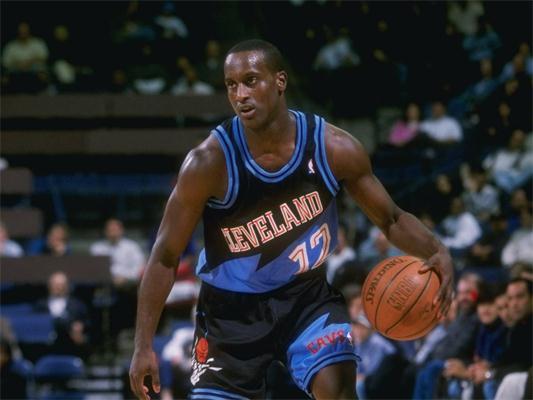 球员在转会 球员在转会