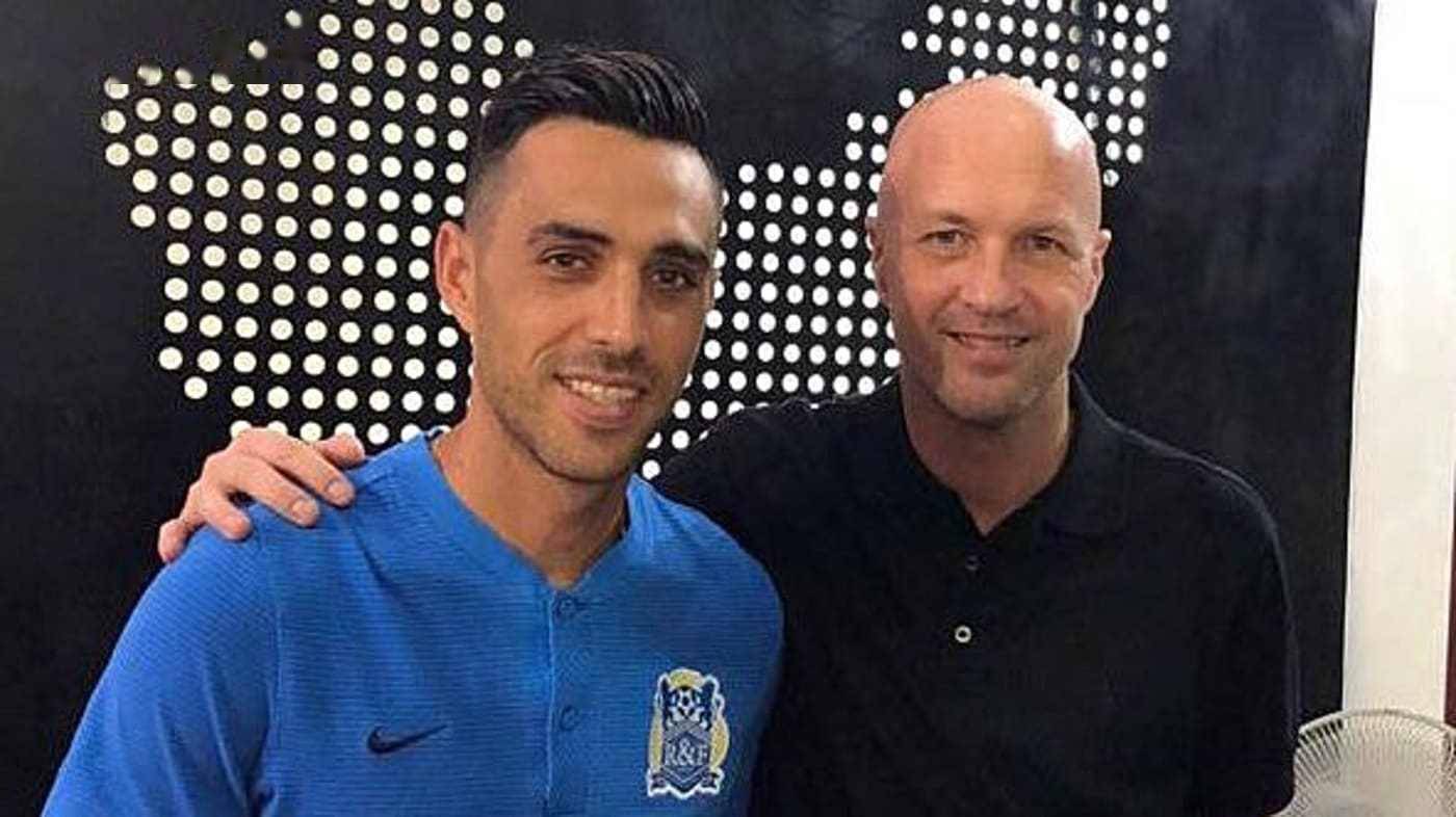 队在适应期 队在适应期